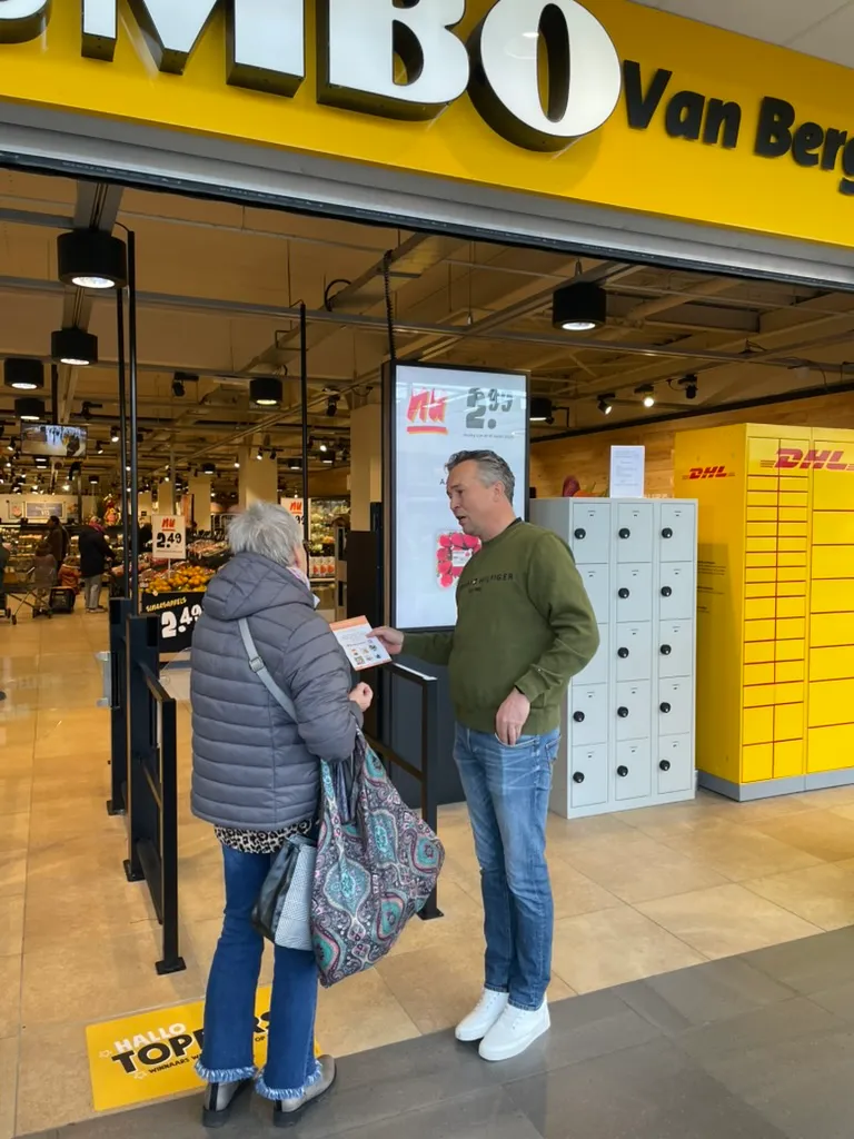 Foto bij Inzamelingsactie Voedselbank Den Bosch